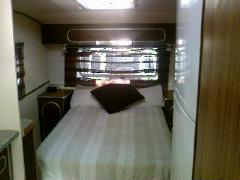 Double_bed_front_Jurgens_Excl