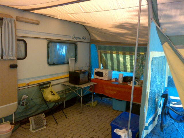 Gypsey4_3_tent_binne2