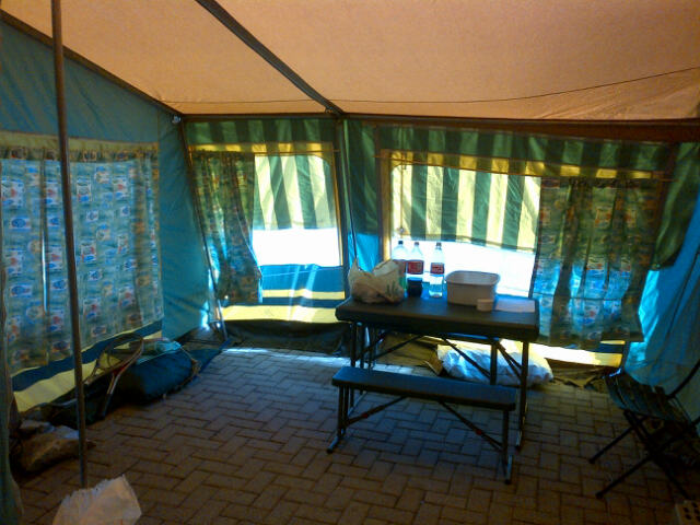 Gypsey4_3_tent_binne3